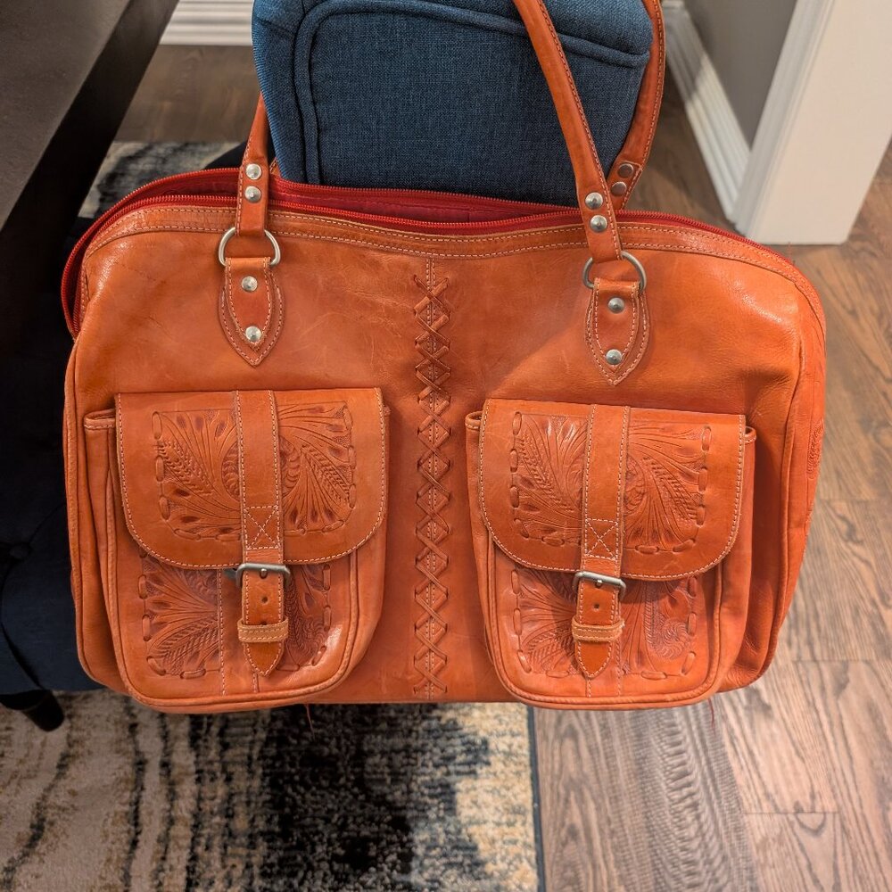 Vintage Large Leaders in Leather Tooled Floral Overnight Bag